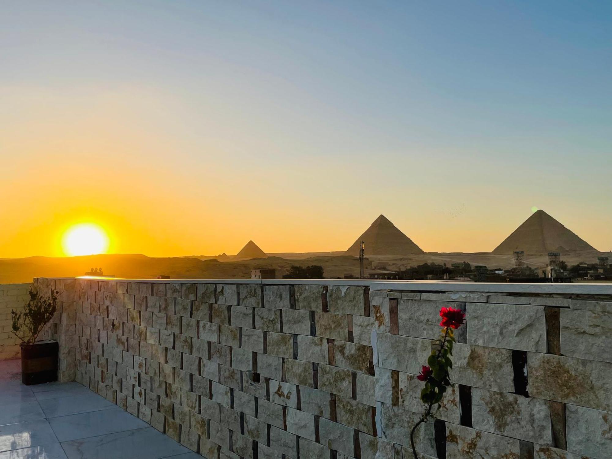 Golden Mask Pyramids Inn Kafret el-Gabal Exteriér fotografie